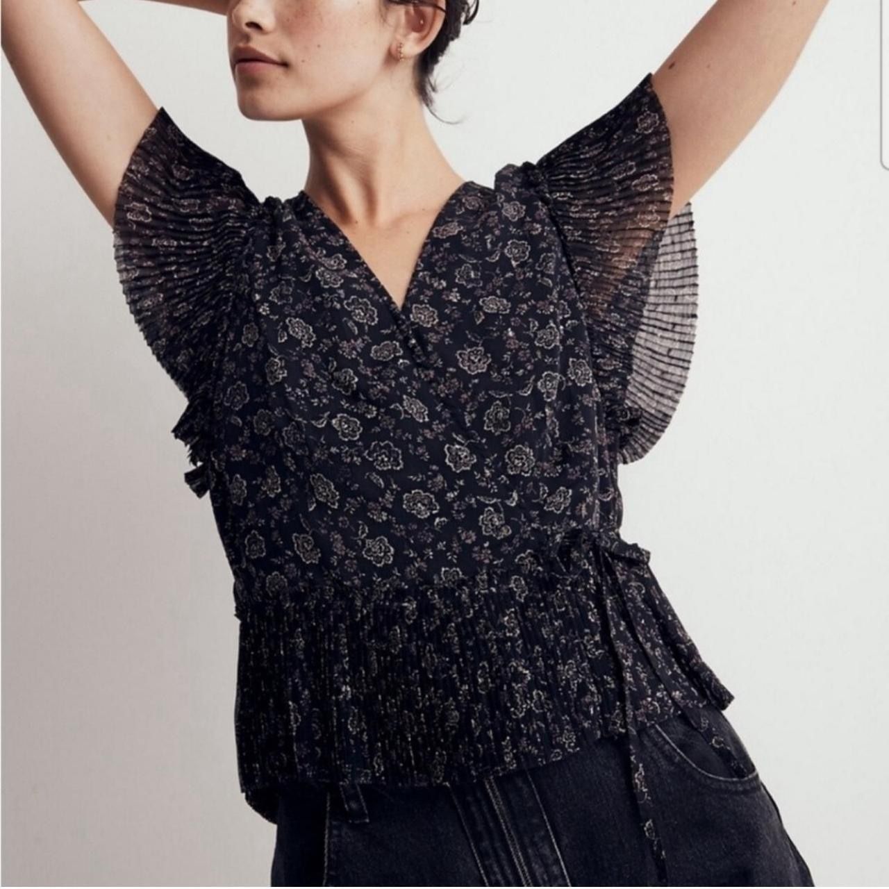 Madewell black floral wrap Shirt with flutter sleeves Size S