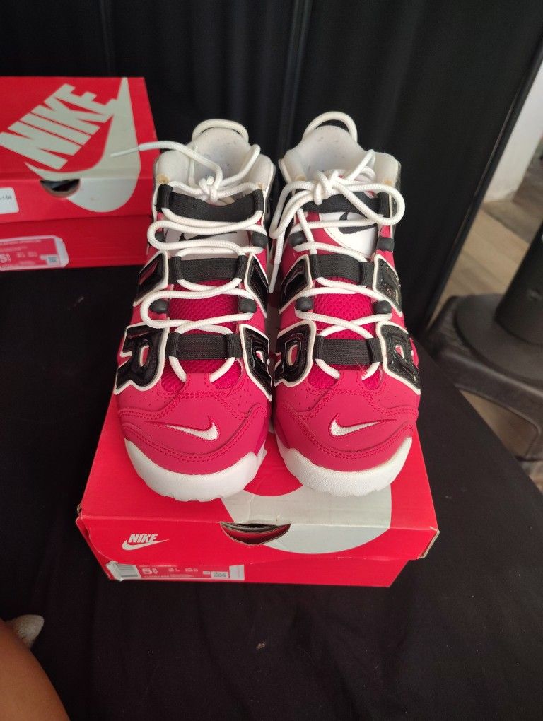Nike Uptempos