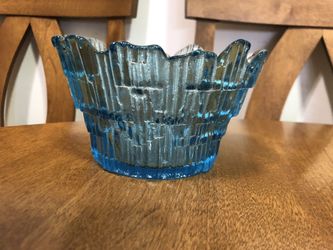 Vintage cracked ice bowl