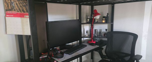 metal bunkbed