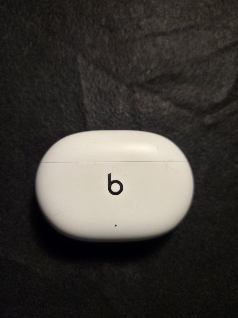 Beats Studio Buds Noise Canceling True Wireless In-Ear Headphones (White)