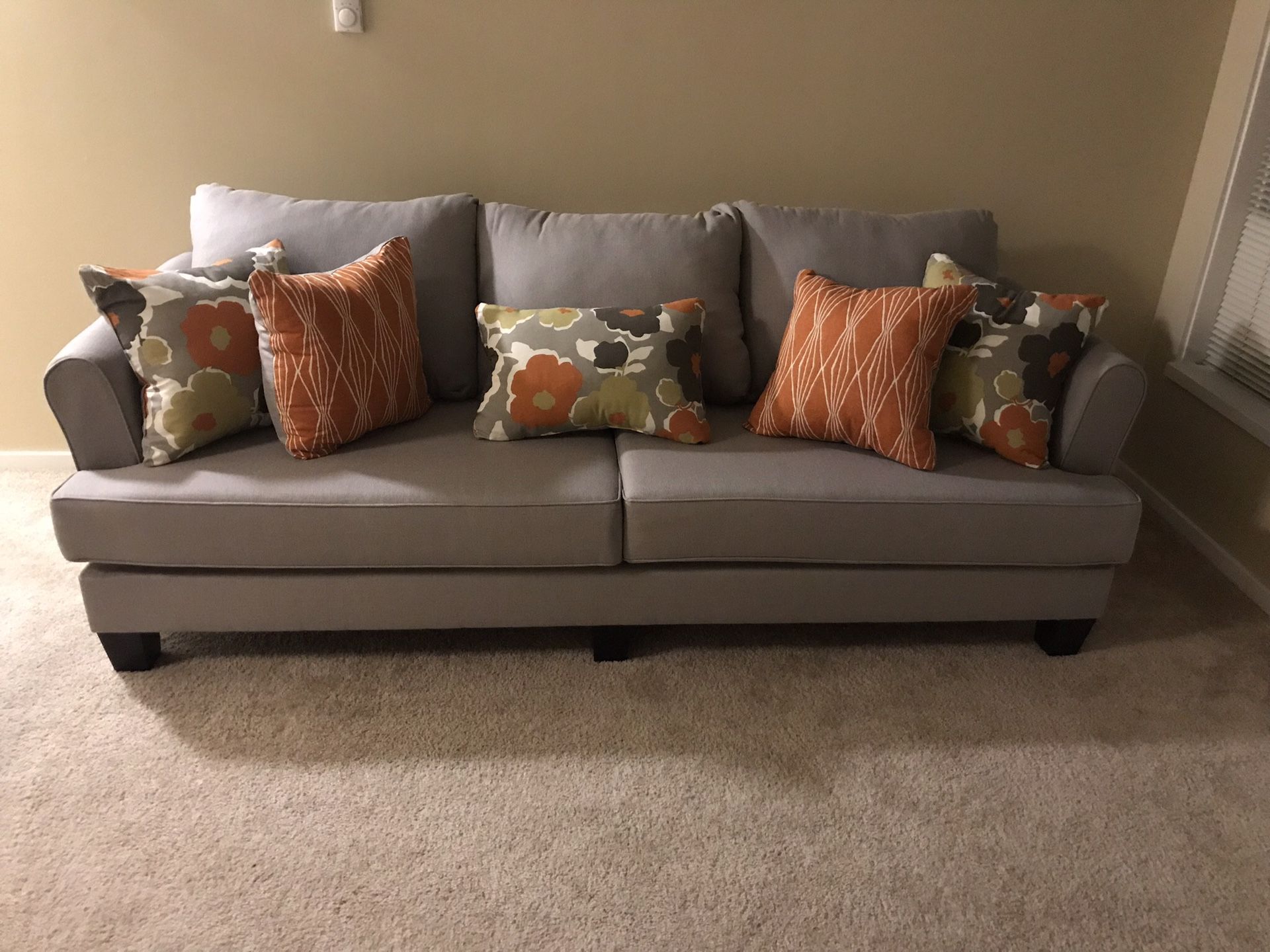 Mor Furniture Rachel Omega Couch for Sale in Seattle, WA OfferUp