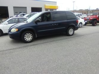 2004 Chrysler town and country