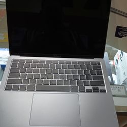 MacBook Air 13 Inch M1 Chip 
