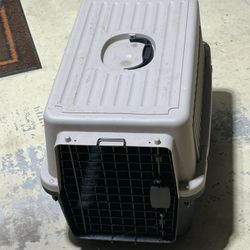 Small kennel $25
