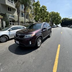 2014 KIA Sorento