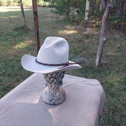 Stetson - The "Gus"   Beaver Fur............