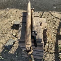2012 Silverado 4x4 Drive Shafts