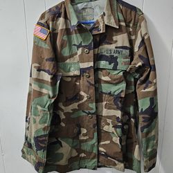 Army Camouflage Jacket Size Medium Good Condition 