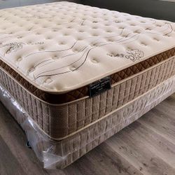 Full Size Organic Cloud Comfort Europillow Top Mattress And Boxspring 