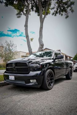 Dodge ram 1500 5.7 hemi single cab