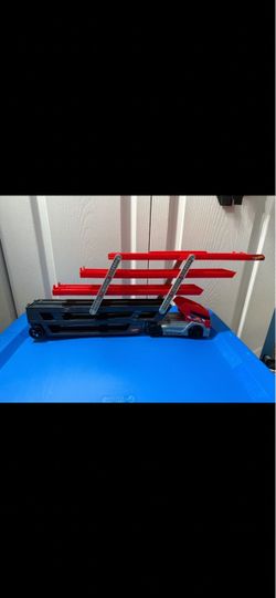 Hot Wheels Hauler