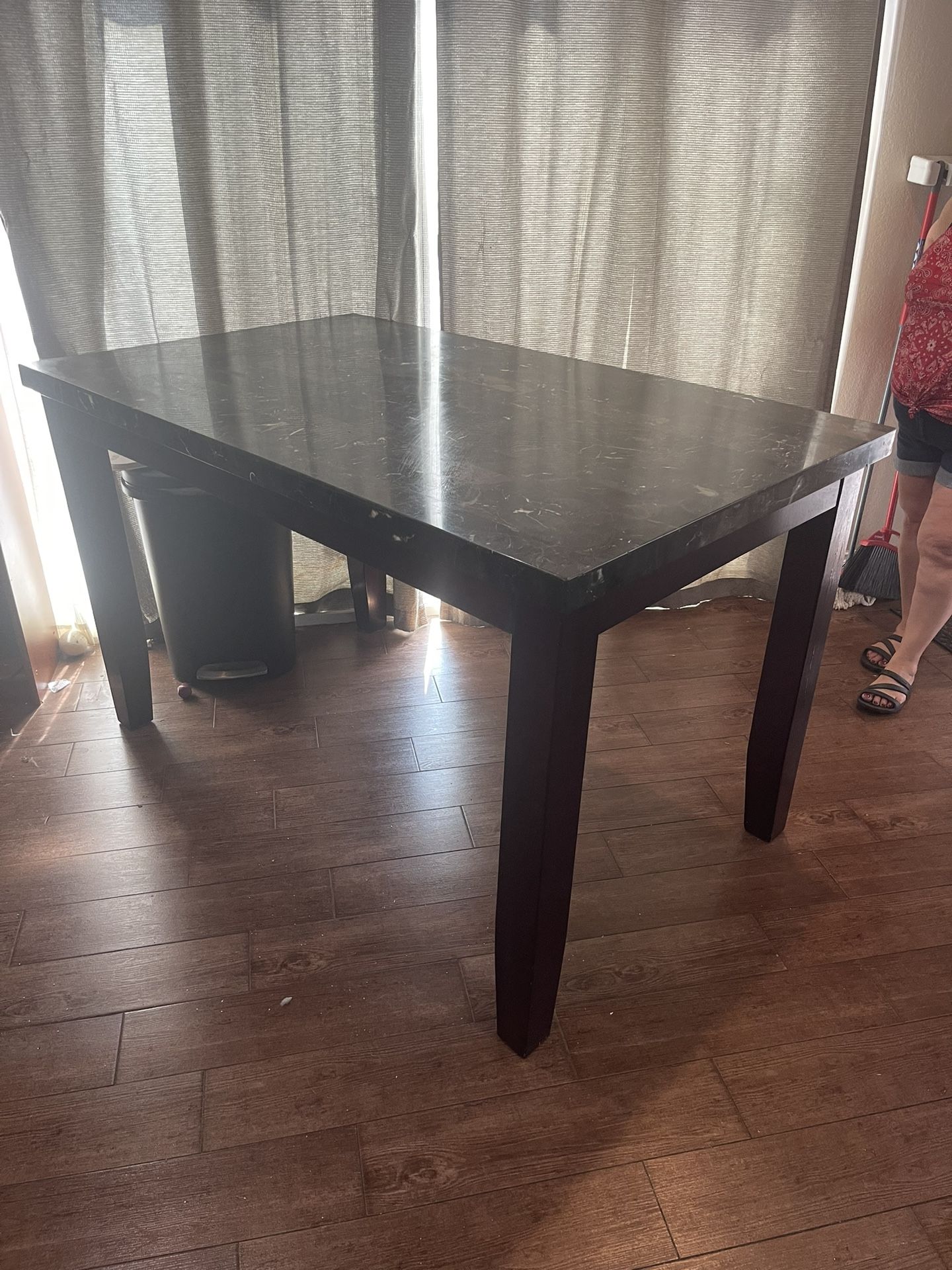 Dining room table