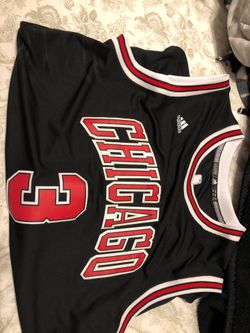 Chicago Bulls Dwayne Wade Jersey size 3XL