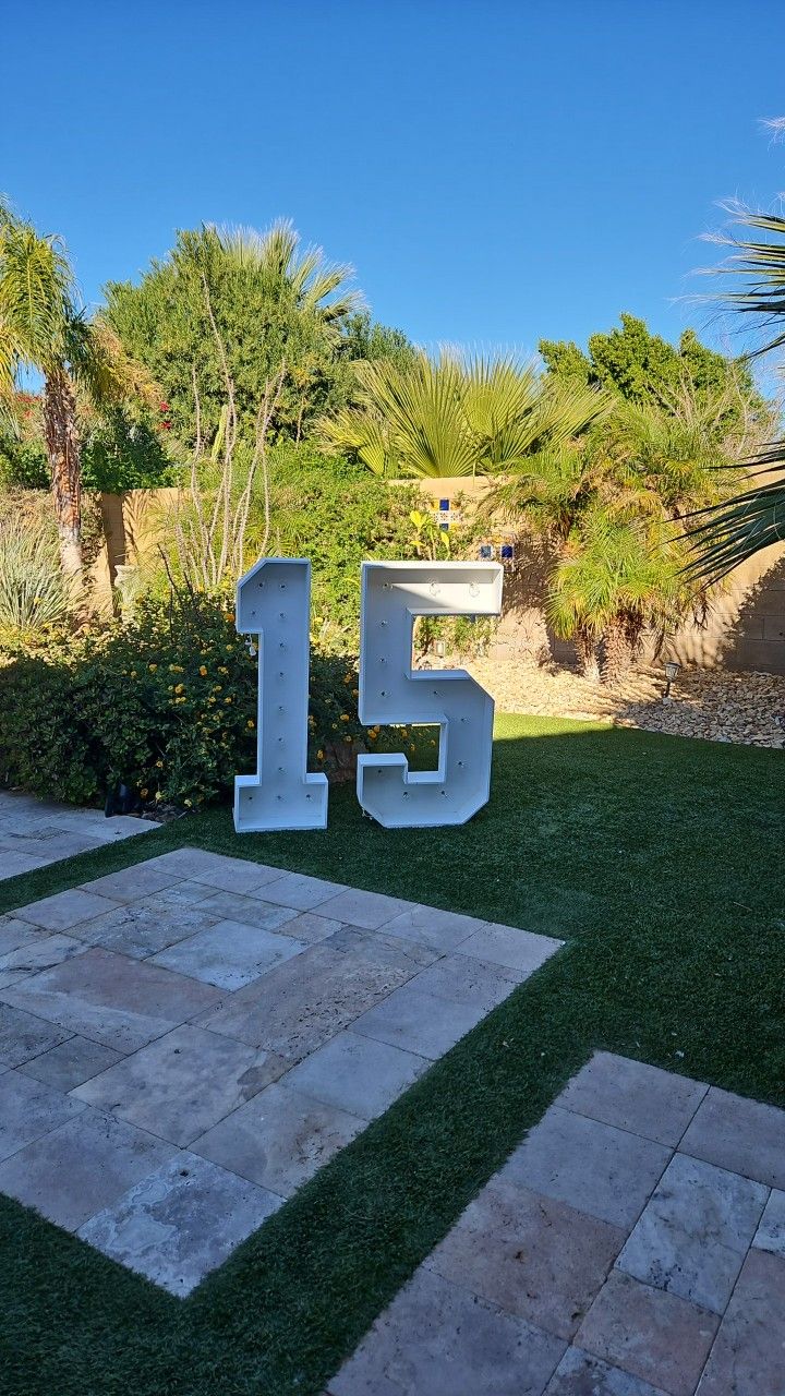 Marquee Numbers