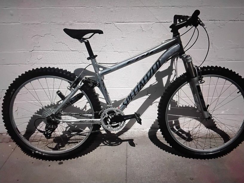 Silver Epic MTB