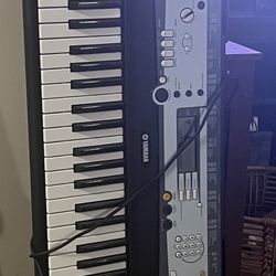Keyboard With Stand 