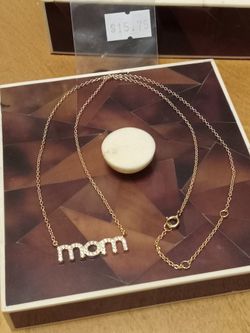 Mom Necklace