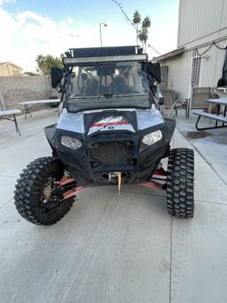 Polaris 900 Razor UTV
