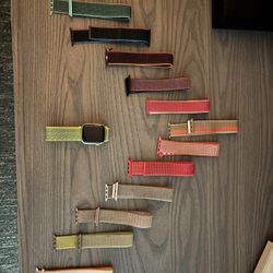 Apple  Watch Series 9 Rose Gold+ Bands 