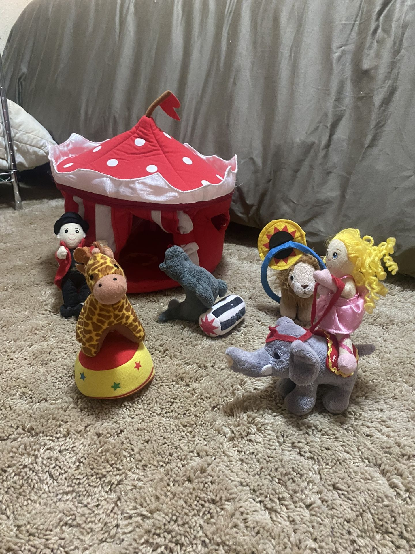 Plush Big top circus Tent & Toys