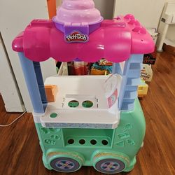 Play-Doh Kitchen Creations Sweet Snacks Food Truck Toy Playset & Extra Play-Doh
