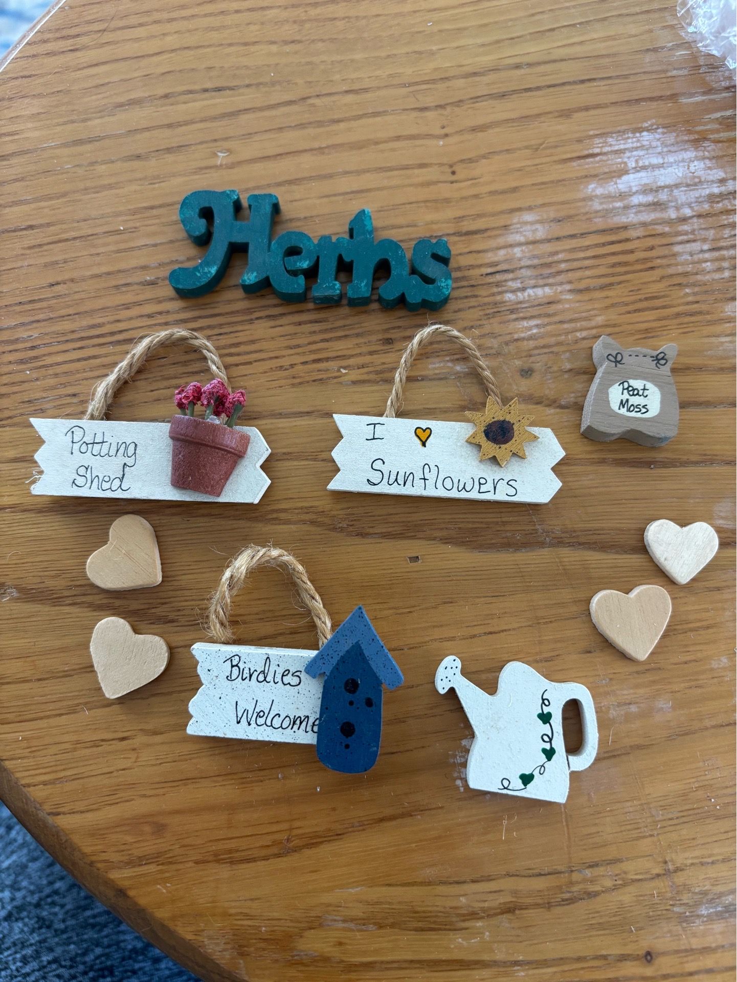 Handmade Miniature Wood Dollhouse Garden Decor