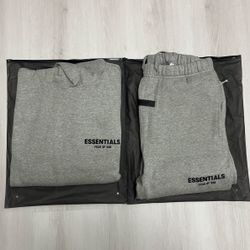 🔥 ESSENTIALS FEAR OF GOD DARK OATMEAL SET – HOODIE + PANTS – SIZE XXL (NEW)
