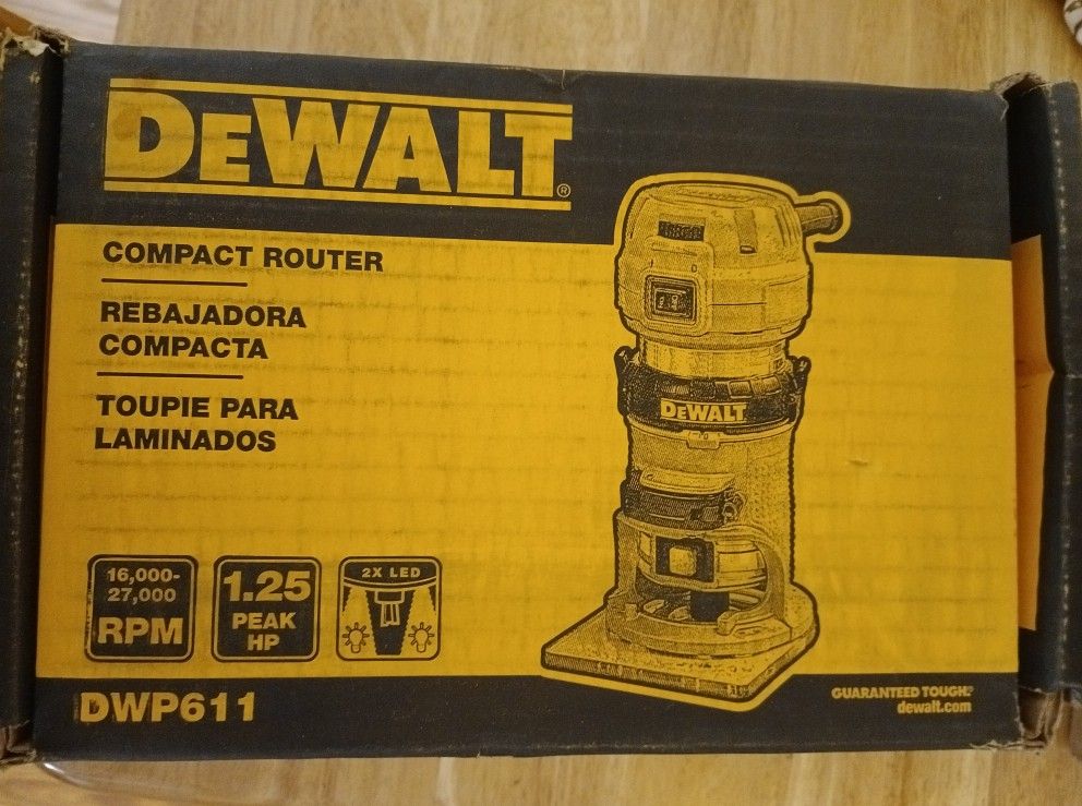 Dewalt electric Compact Router and Set Of 15 Bits