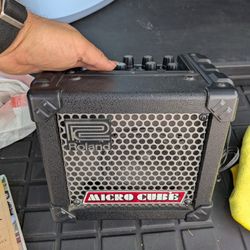 Roland micro Cube 