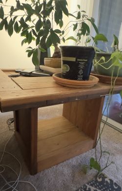 WOOD COFFEE TABLE