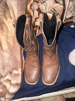 Men’s Cowboy Boots Size 10.5 – Good Condition