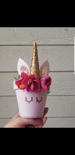 Unicorn makeup brush holders/pen cups