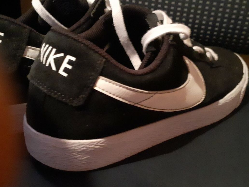 NIKE CHOES GREAT CONDITIONS