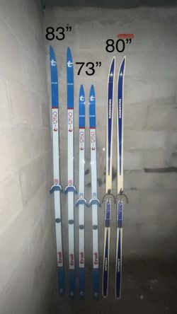 Bundle of vintage cross-country skis, 2 Prs. Trak T-1250