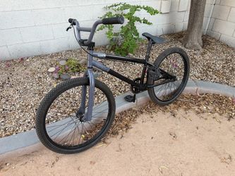 Diamondback DMX Bike