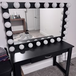 Vanity Table With Lighted Mirror