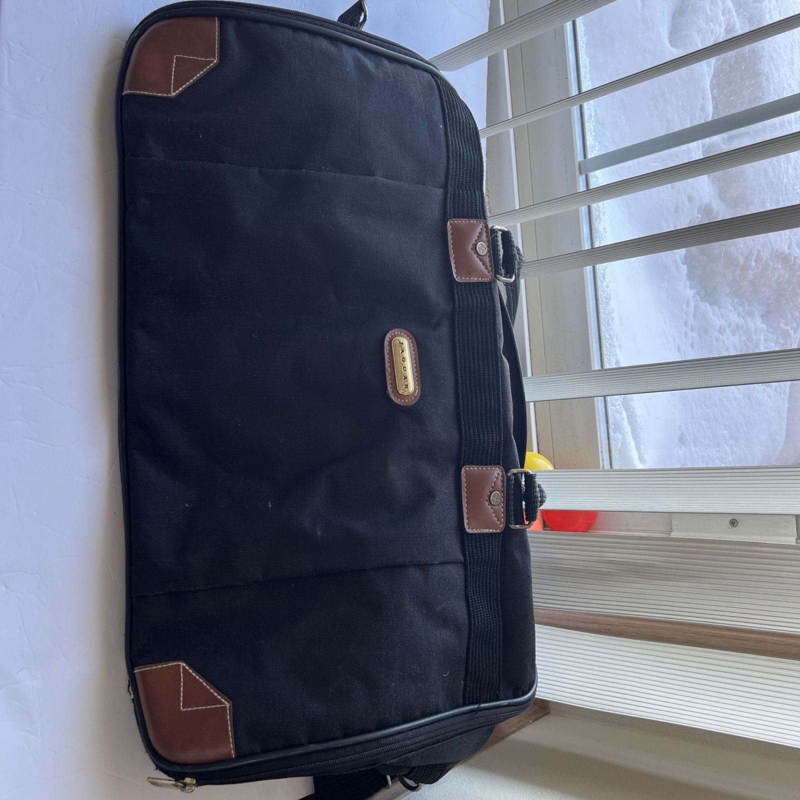 Jaguar Travel Luggage Overnight Duffel Bag Black About 20”