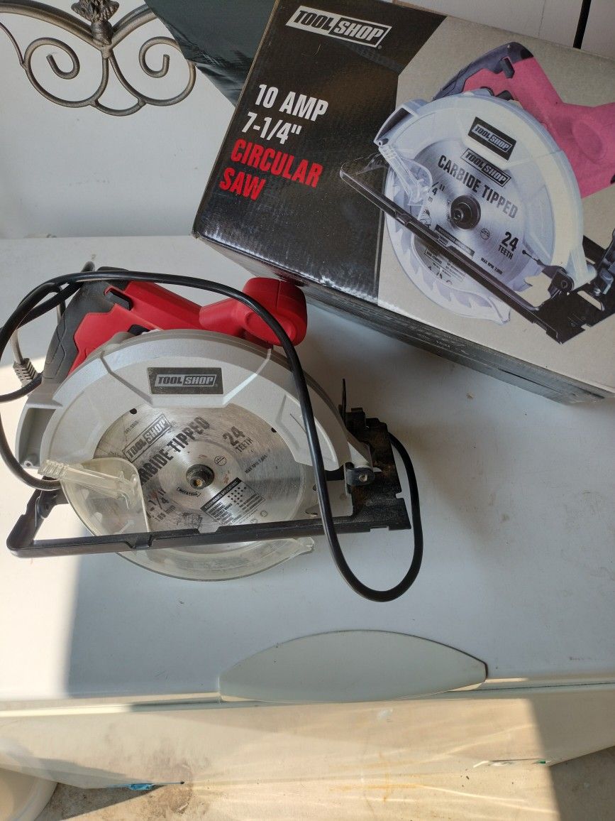 Circular Saw
