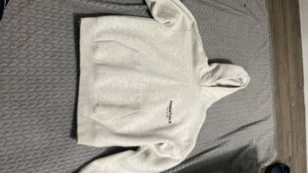 Essential hoodie