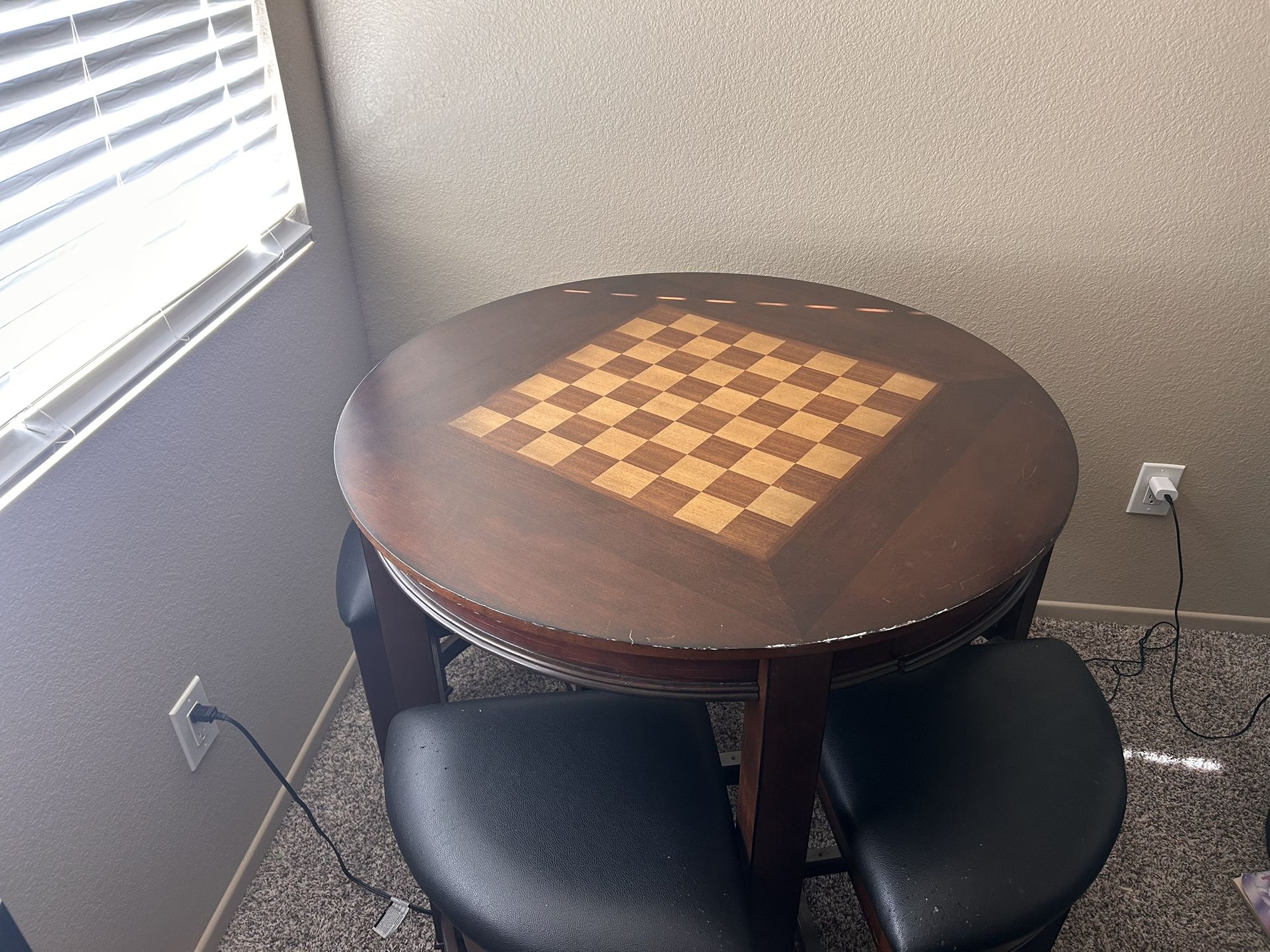 Game Table With 4 Stools