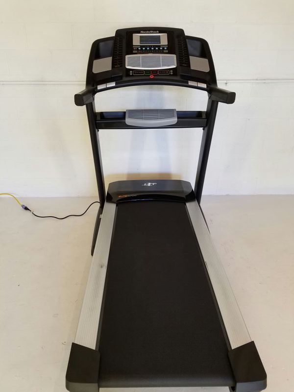Like-New Nordictrack Elite 5700 Treadmill