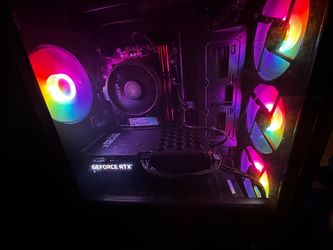 Custom Gaming PC with GeForce RTX GPU