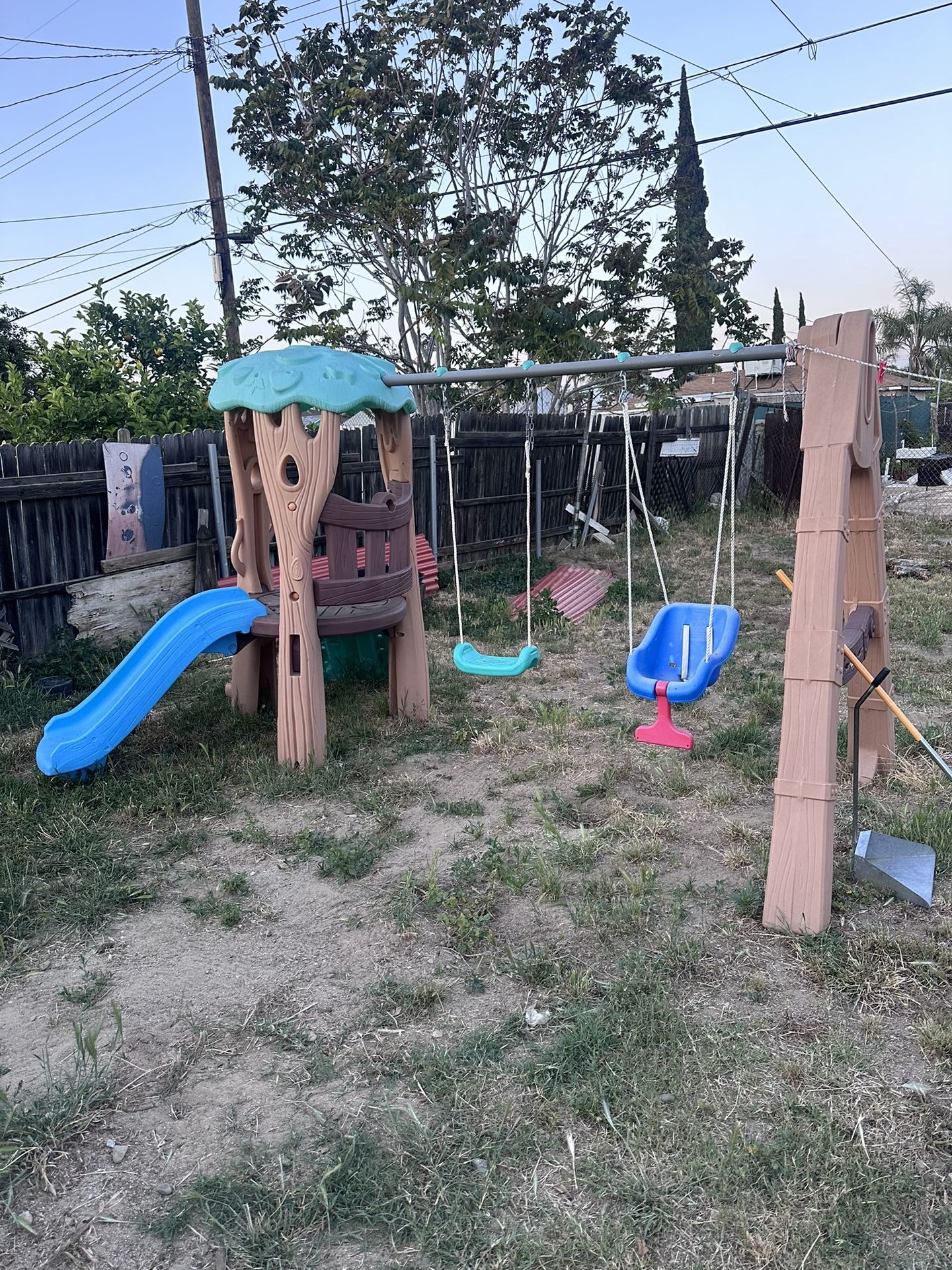 Plastic Swing Set For Kids