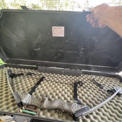 Browning Trophy Master w/Bow Case