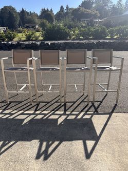 Set of 4 Christopher Knight Home Outdoor Mesh Barstools – Silver & Gray