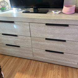 Dresser And One night Stand 