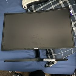 27 Inch Curved Moniter Samsung 
