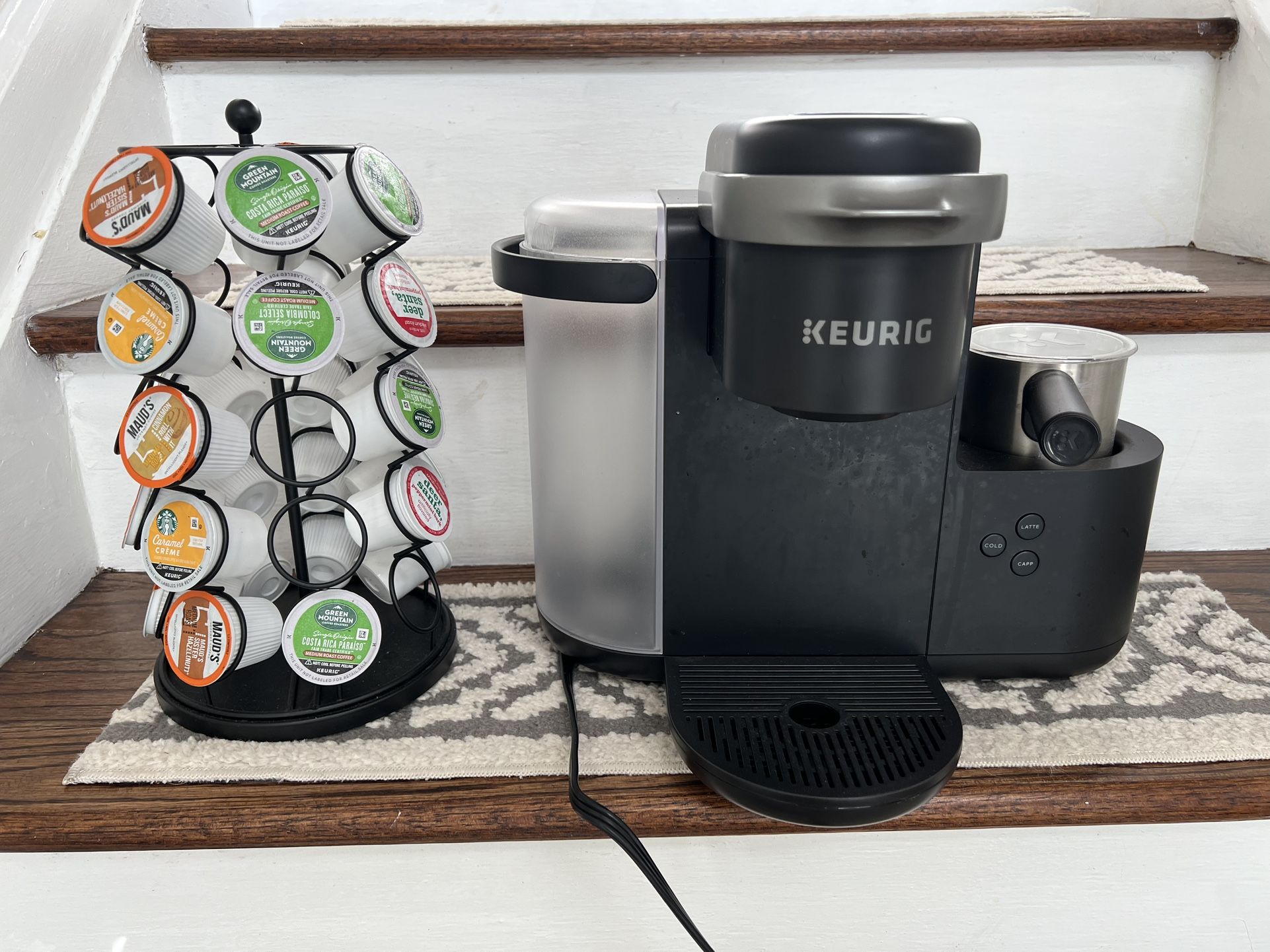 Keurig Coffee Maker WITH Milk Frother Attached AND Coffee Pod Holder + Coffees