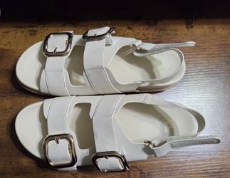 Sandles Women